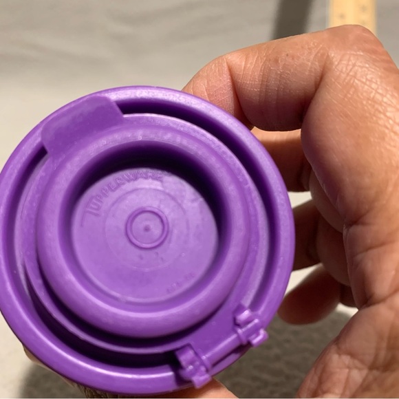 Tupperware Midget Salt or Pepper Shaker Mini Flip Top 2 oz Purple Color - Picture 3 of 6